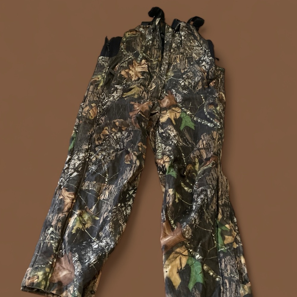 Rutwear Big Game Technologies camo bib overalls, insulated, zip leg, Size L